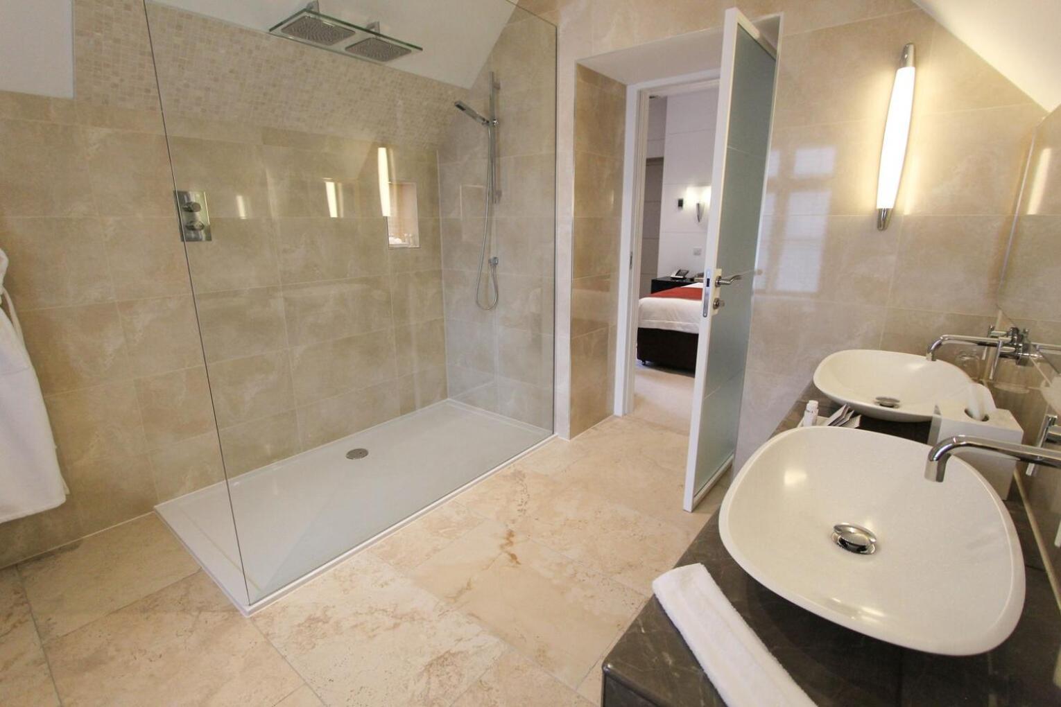 ברידג'נד Cae Court Hotel מראה חיצוני תמונה